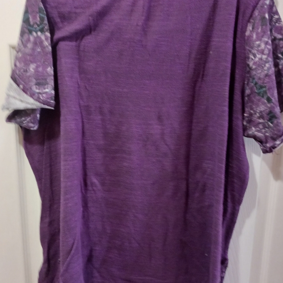 Women's Sport Jersey - Picture 3 of 4